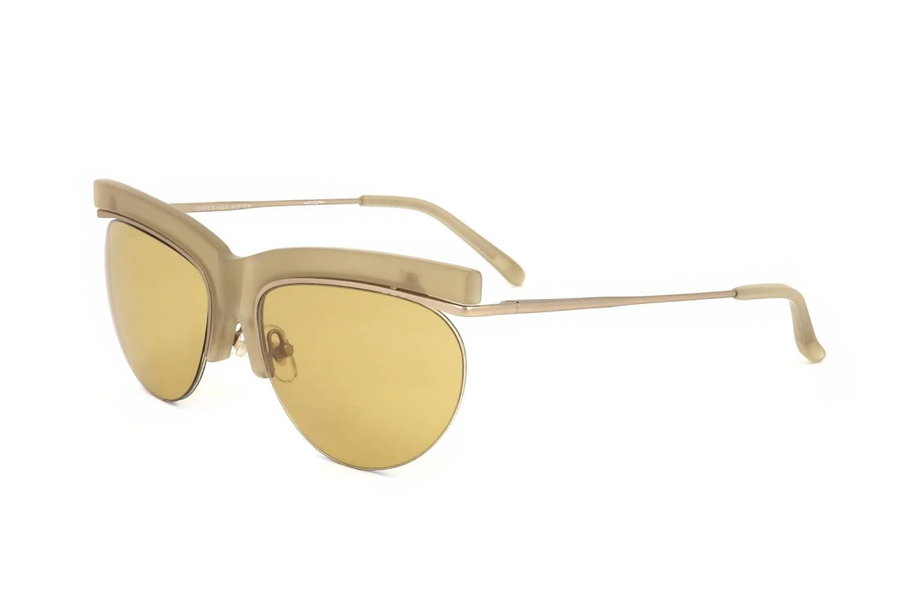 Dries Van Noten by Linda Farrow DVN150 C2