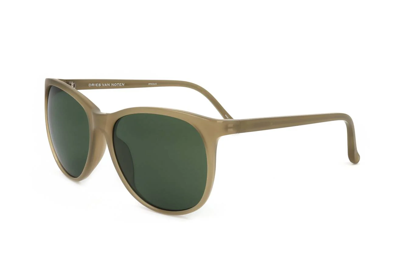 Dries Van Noten by Linda Farrow DVN24 C5