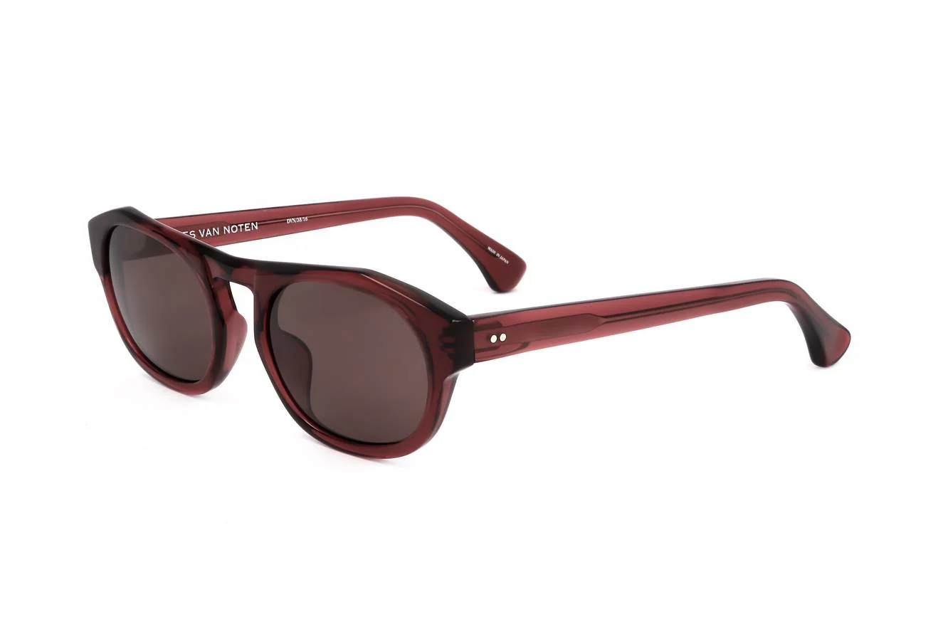 Dries Van Noten by Linda Farrow DVN38 C16