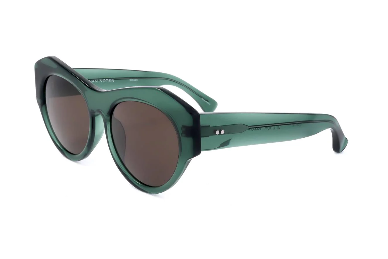 Dries Van Noten by Linda Farrow DVN68 C3
