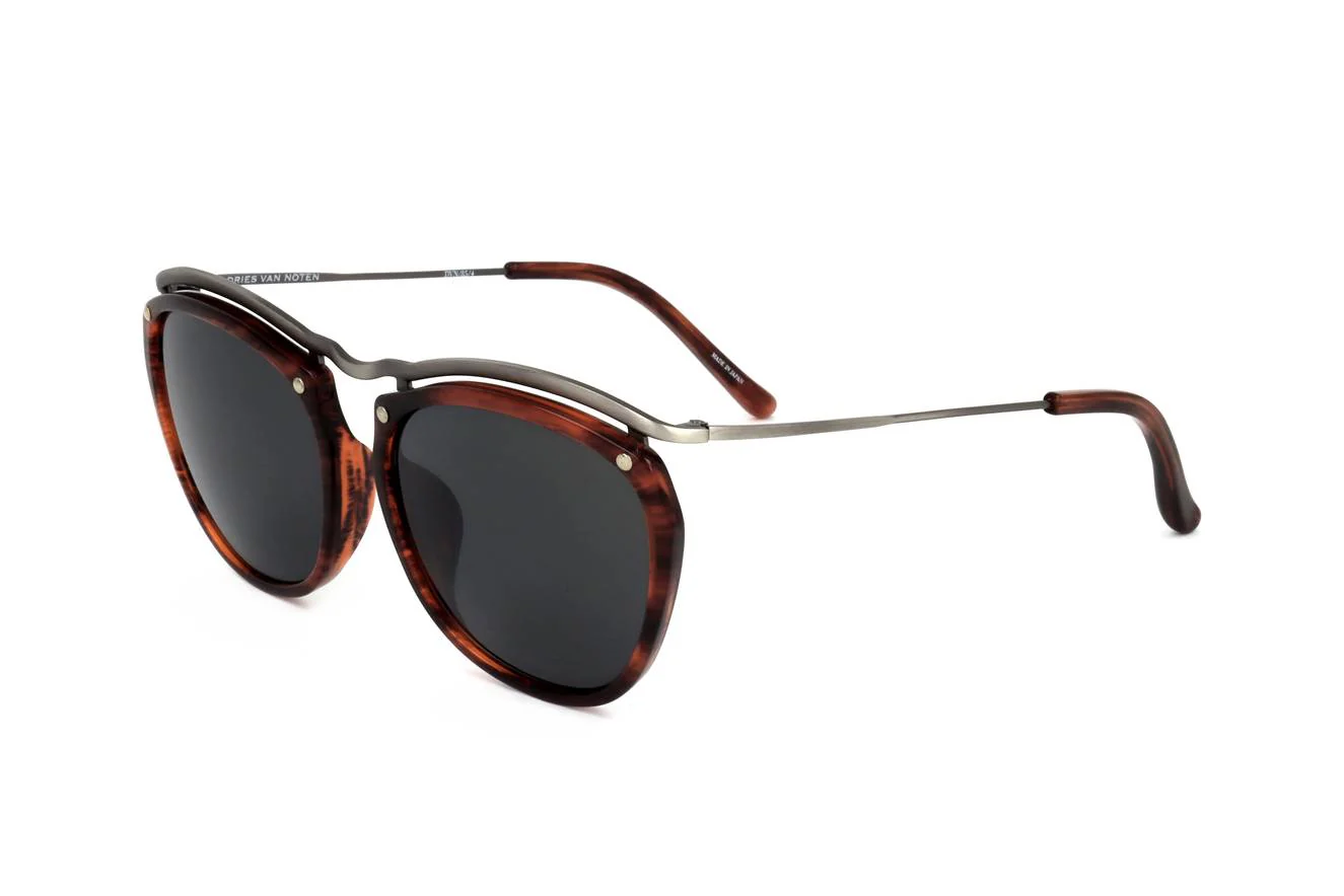 Dries Van Noten by Linda Farrow DVN85 C4