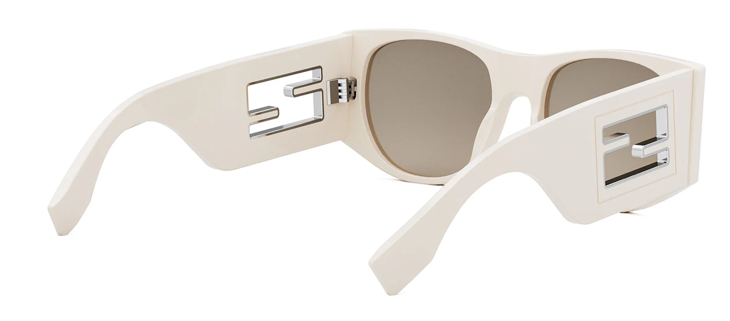 Fendi Baguette FE 40109 I 25E Square Sunglasses - Image 6
